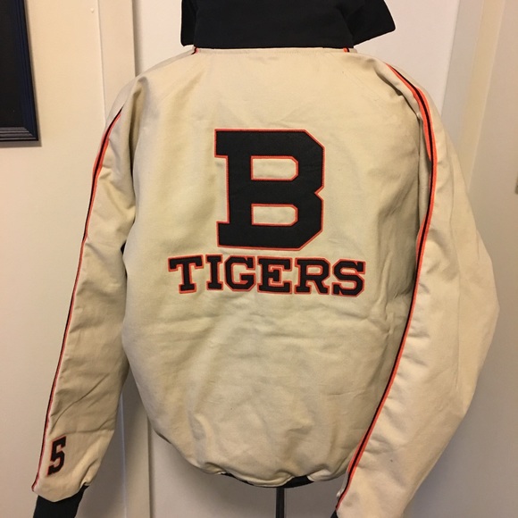 Vintage inspired throwback men's outdoor coat - Picture 2 of 8